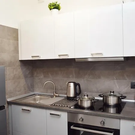 Ginevra Apartamento *